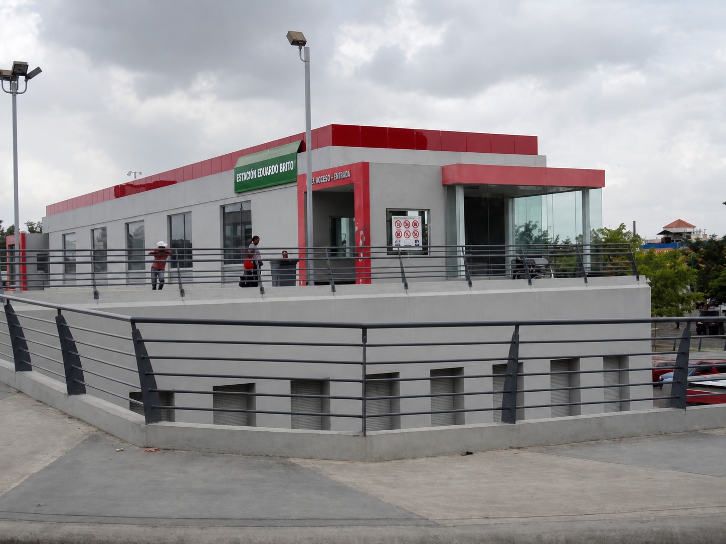 Estación Eduardo Brito