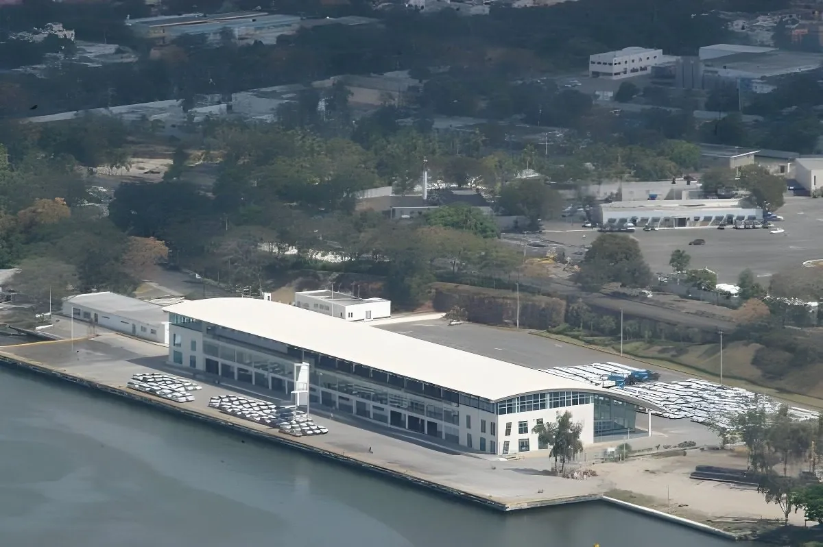 Terminal Portuaria Sans Soucí