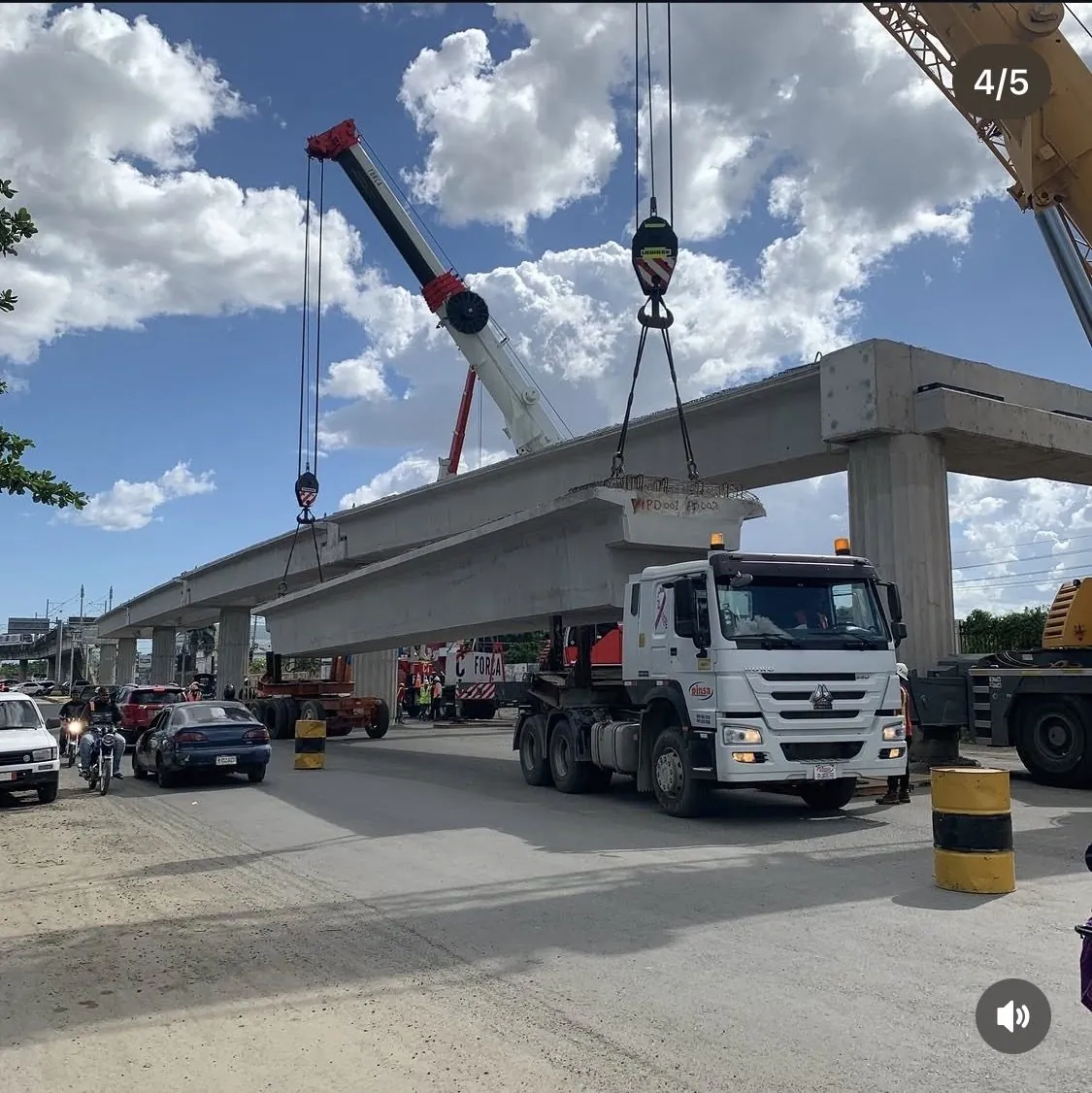 Instalación de viga de puente estructural — PINSA Proyectos Industriales